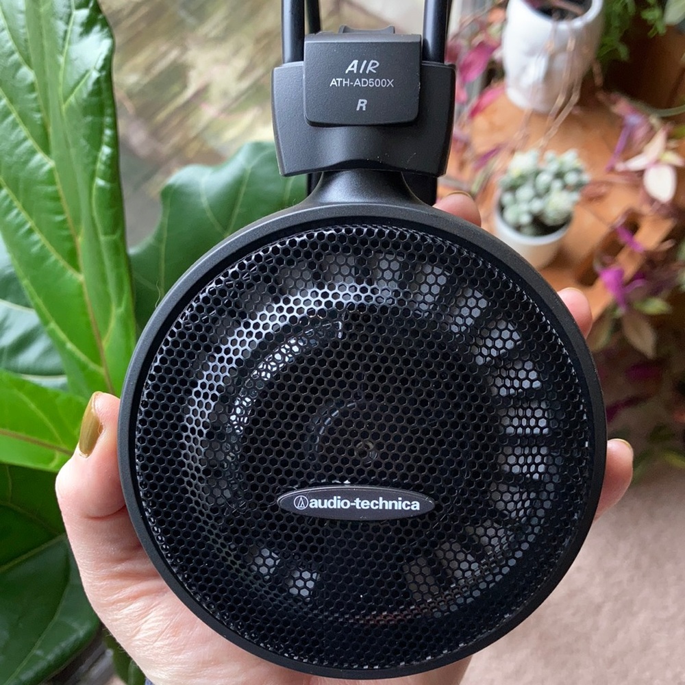 Audio technica wired recording headphones. Open back for optimized clean sound!